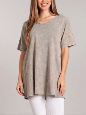 Chatoyant Mineral Washed Casual Tunic Top Stone Women’s Size Medium Boho Yoga